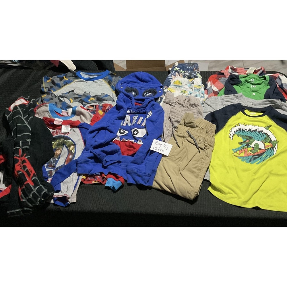 Mixed Brands Outfit Lot Boys 6/7 Batman SpiderMan Avengers Minecraft Shorts 15pc